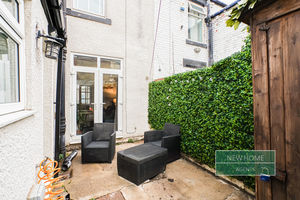 Photo 1- click for photo gallery